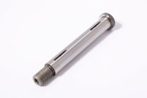 Rear wishbone to upright pin